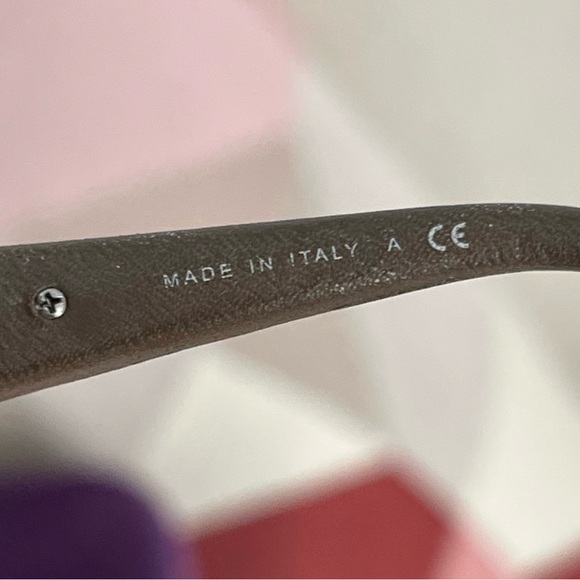 Chanel Chain Sunglasses - Picture 7 of 7